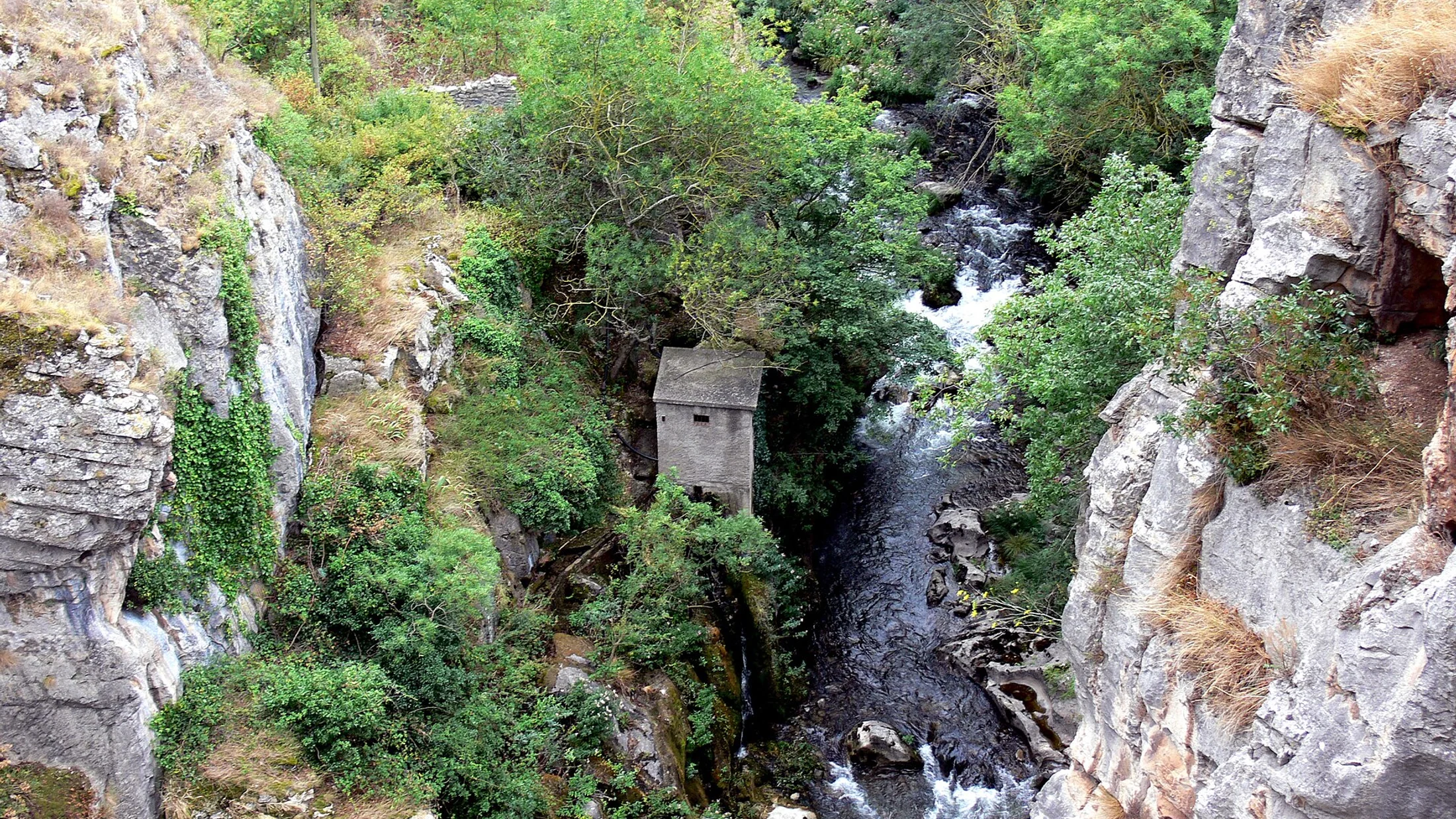 The Najerilla River, setting for Riojan rafting.