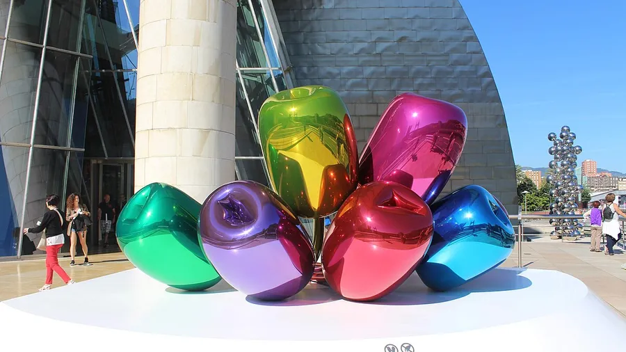 Skip-the-Line Tour & Guided Visit to the Guggenheim Museum Bilbao