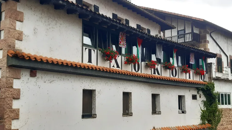 Imagen de Región: cmcjddbwq0089ik8pcqdc576r