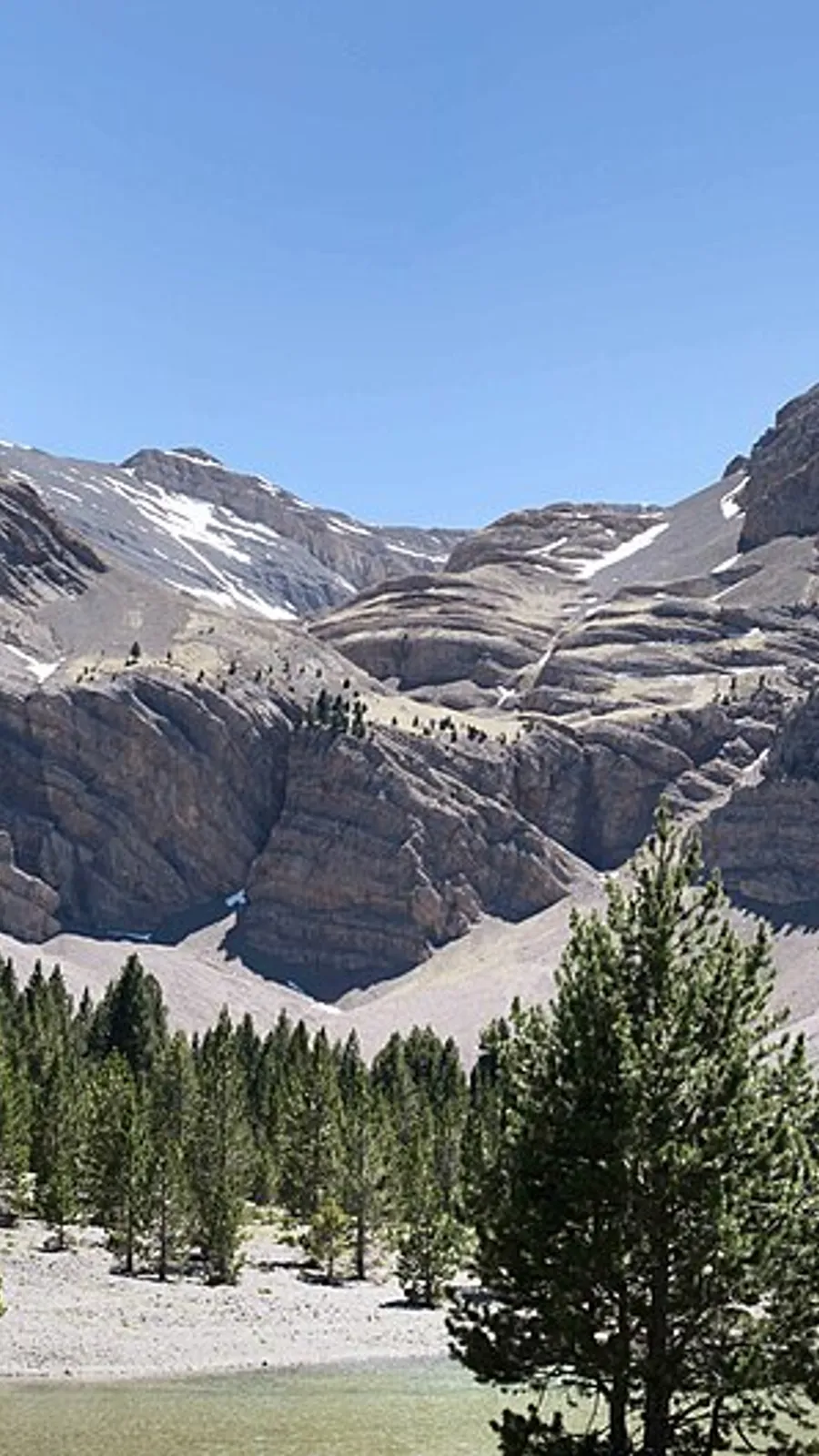 Ibón de Plan (Basa de la Mora)