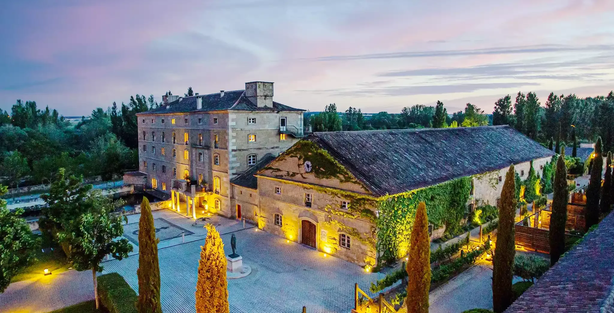 Vista de Albarracín, pueblo medieval de Teruel con arquitectura tradicional