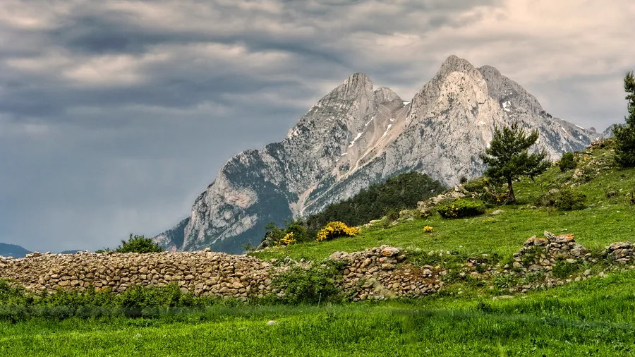 Guided Hiking in Pedraforca – Ascent to Pollegó Superior