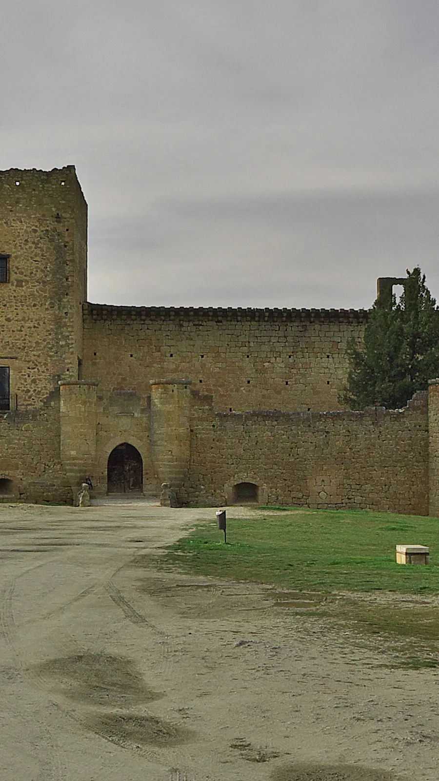 Pedraza Castle
