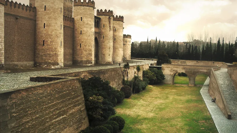 Palacio de la Aljafería