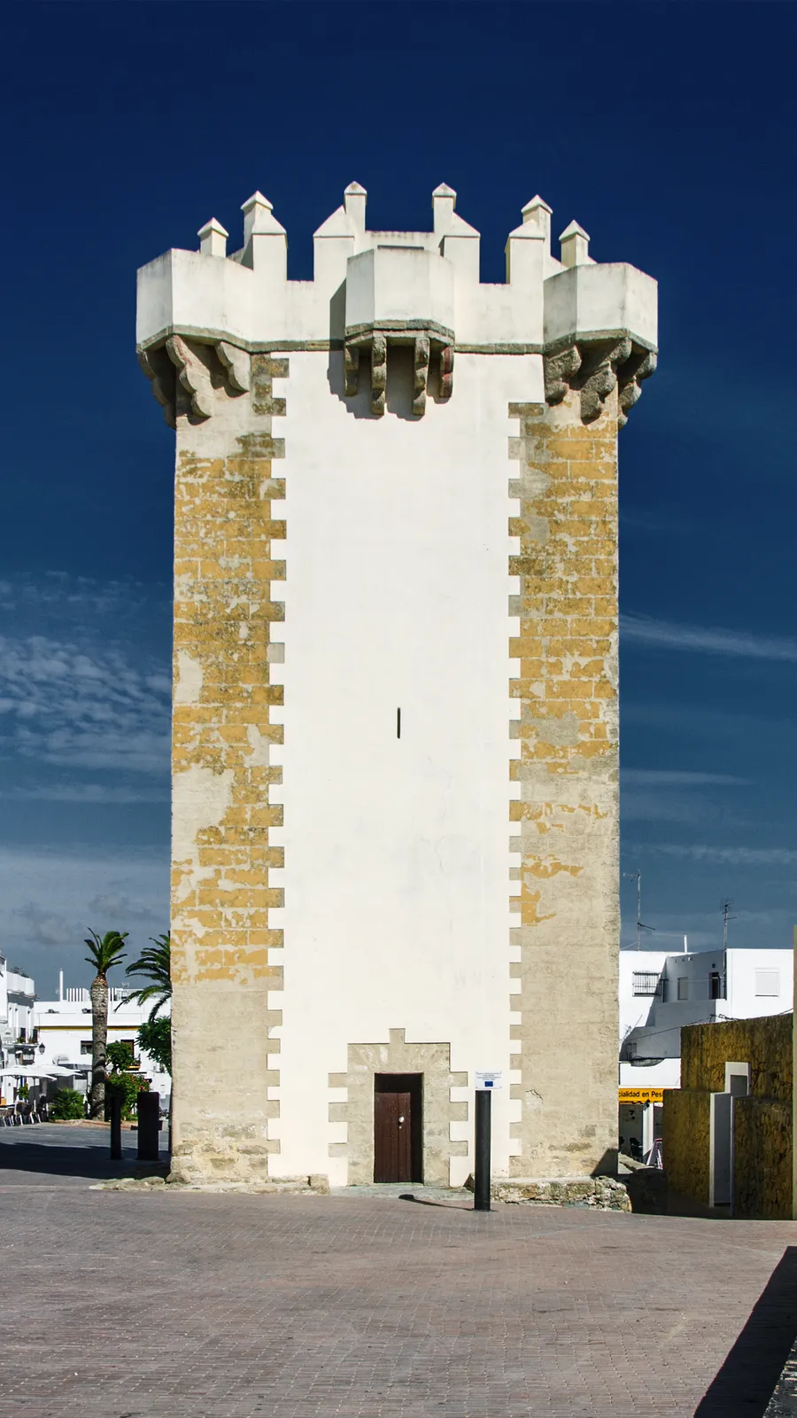 Castillo de Guzmán el Bueno