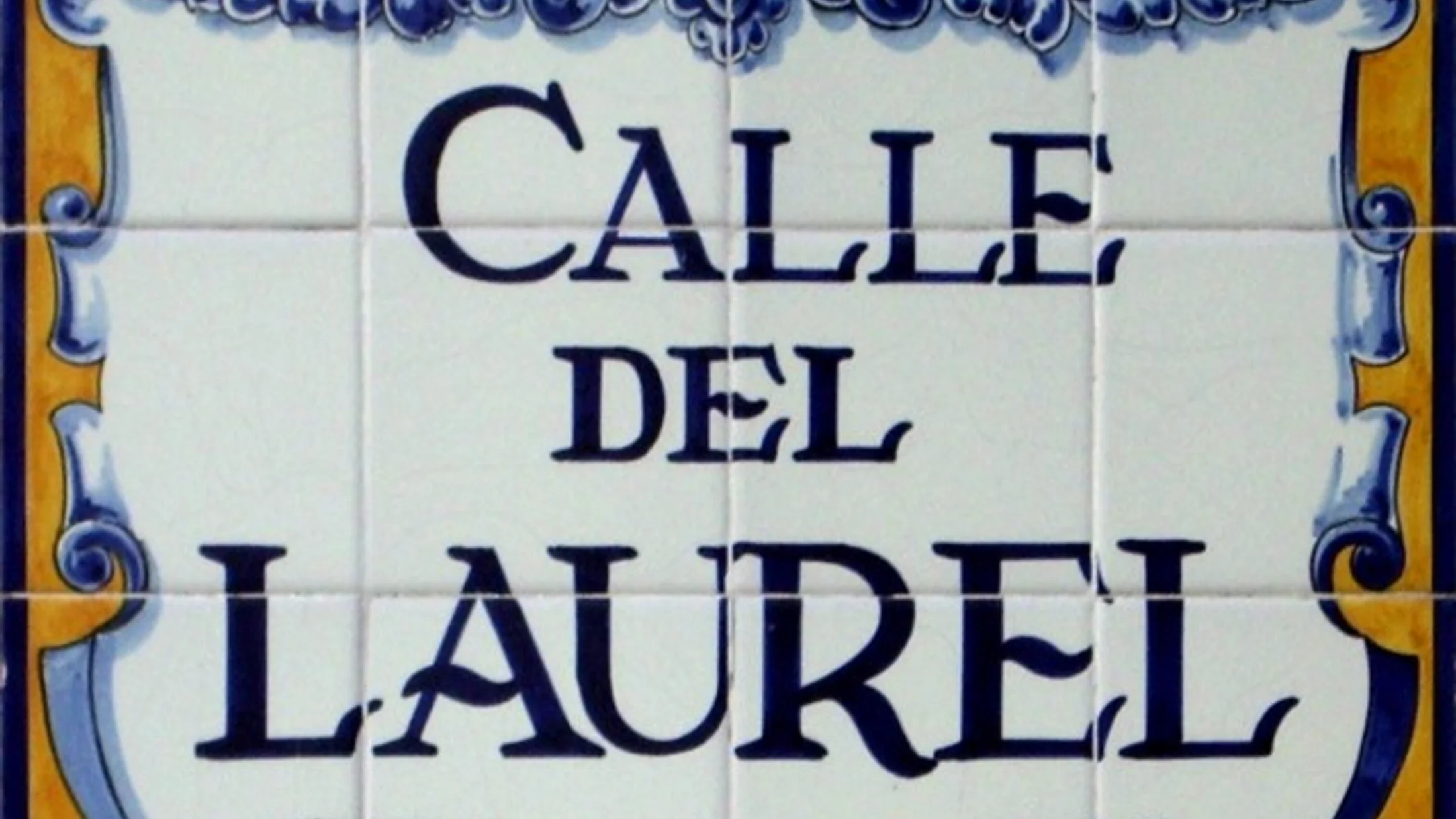 File:Cartel calle Laurel.png