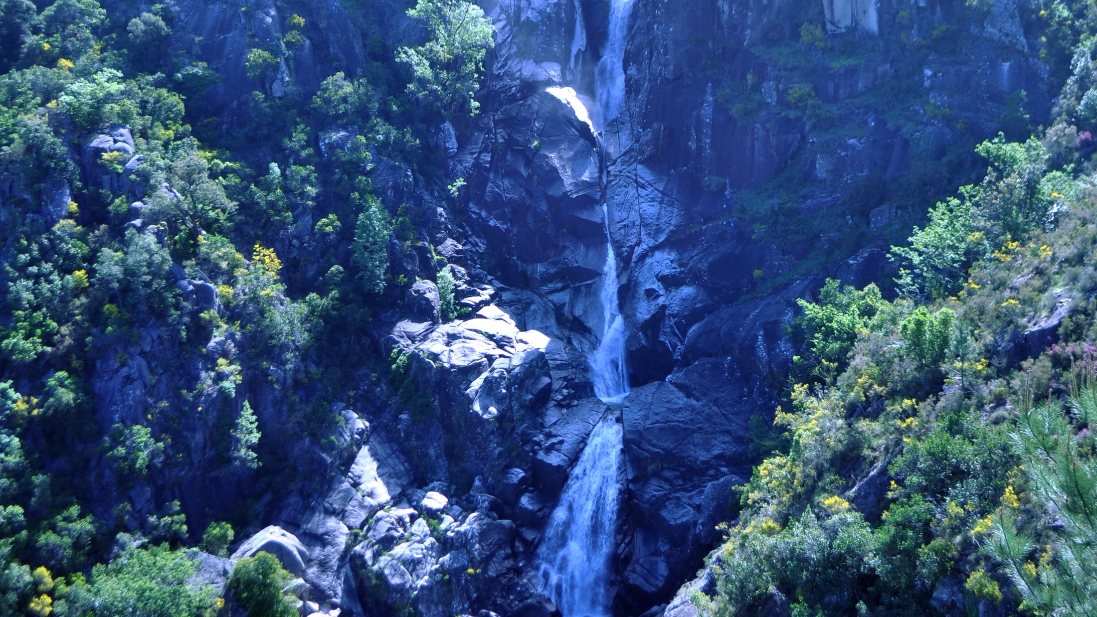 Imagen de Región: cmcncptuj0hvnzr5pf6zydrcf