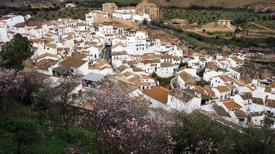 Setenil de las Bodegas