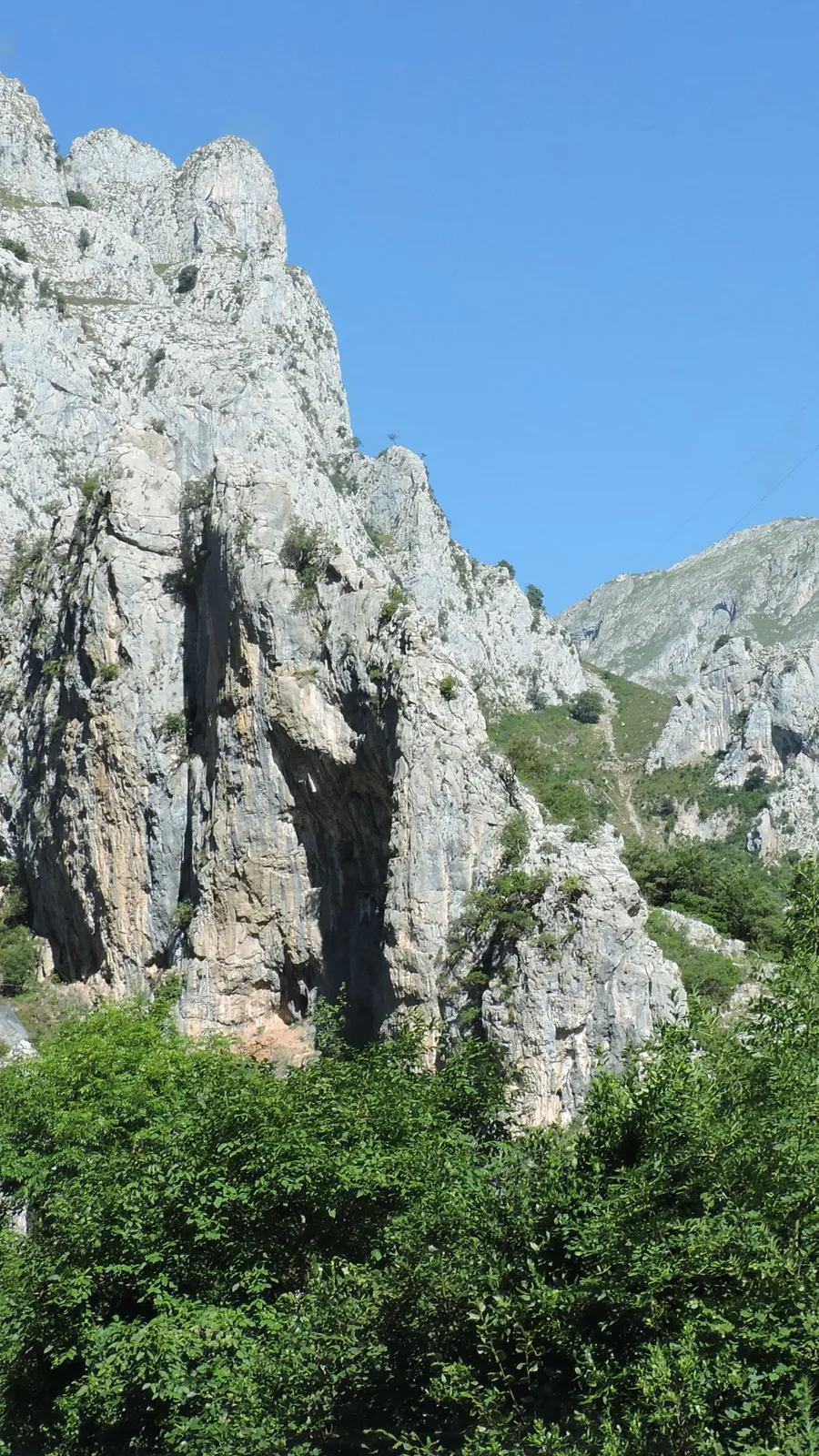 Desfiladero de La Hermida