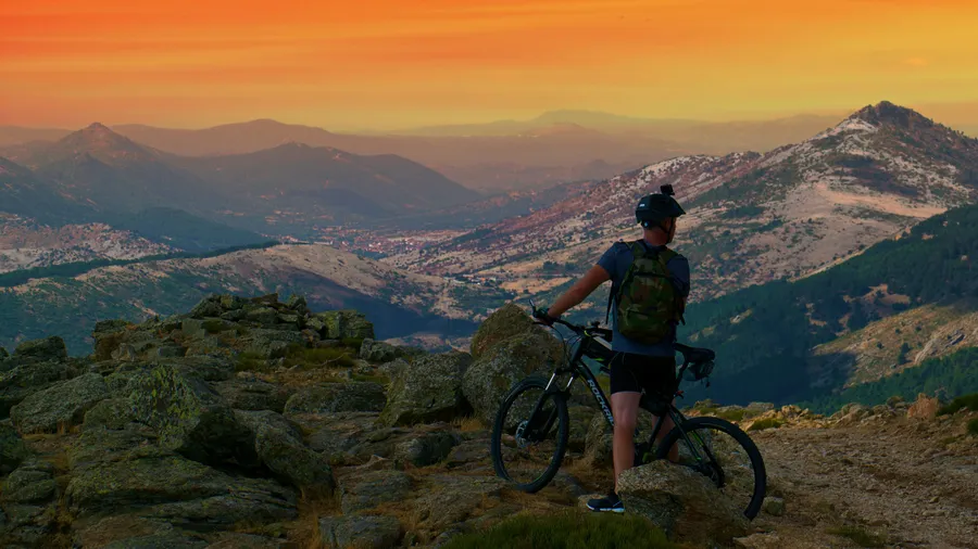 Imagen de Artículo de Blog: Rutas de MTB en España: 10 circuitos de ciclismo de montaña por nivel y terreno