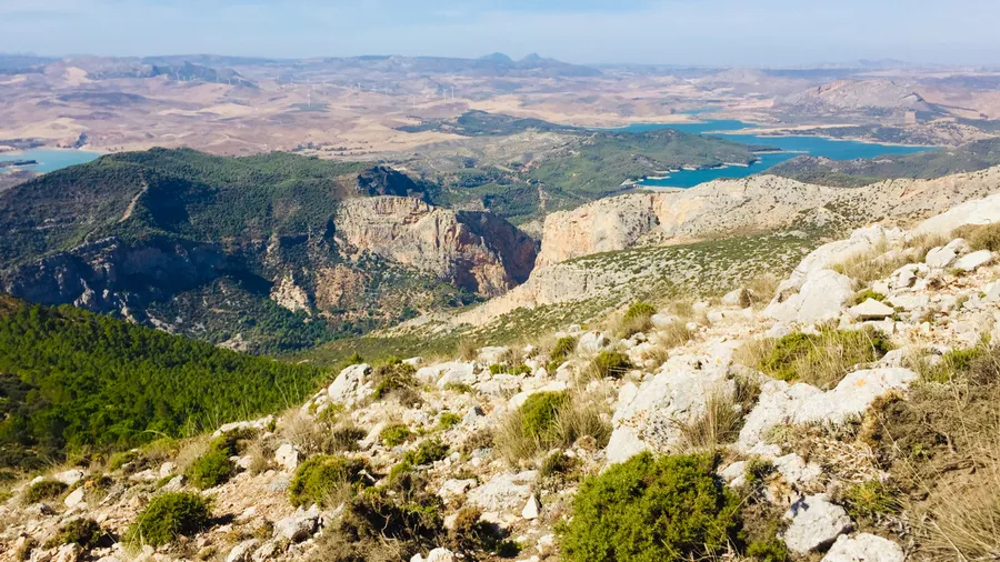 Gaitanes Gorge with the El Chorro reservoirs behind