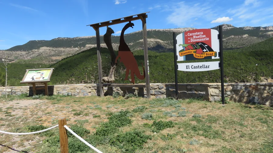 Imagen de Artículo de Blog: Hiking in Aragon: 10 routes in the Aragonese Pyrenees, Moncayo and Gúdar-Javalambre