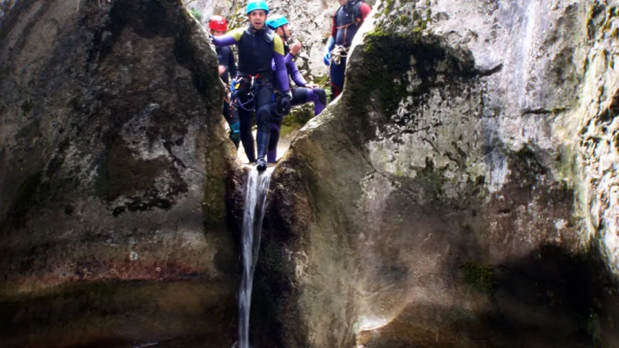 Barranquismo en el Barranco Artazul (Navarra)