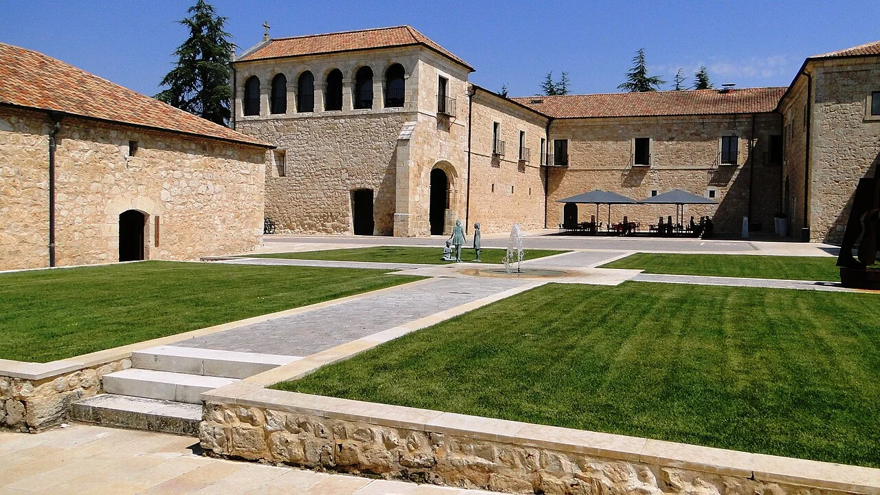 Vista de Albarracín, pueblo medieval de Teruel con arquitectura tradicional