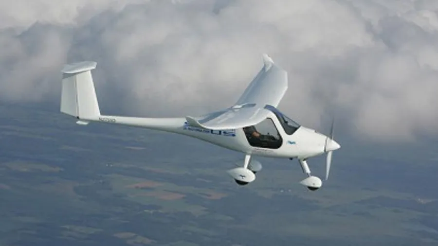 Pilot for a Day in a Light Aircraft in Casarrubios del Monte