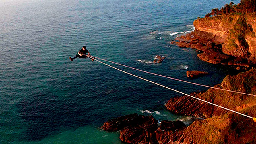 Puenting at the Atxaspi Bridge, Bizkaia