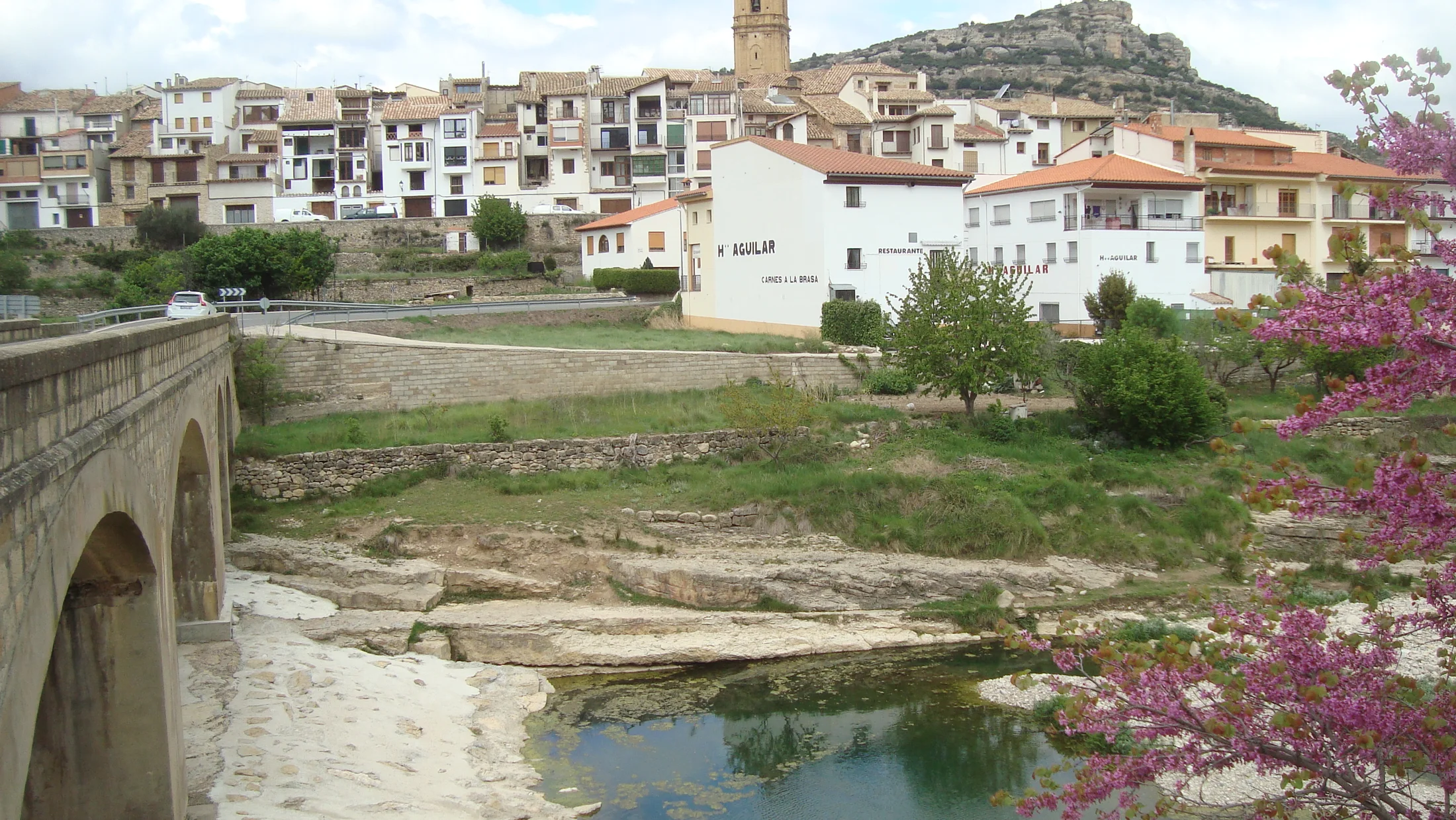 Imagen de Región: cmcnc9eeq0hgtzr5p88v80ru6