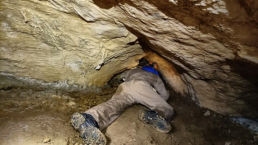 Espeleología en la Cueva AIXA IV — Cañón subterráneo (Deba)