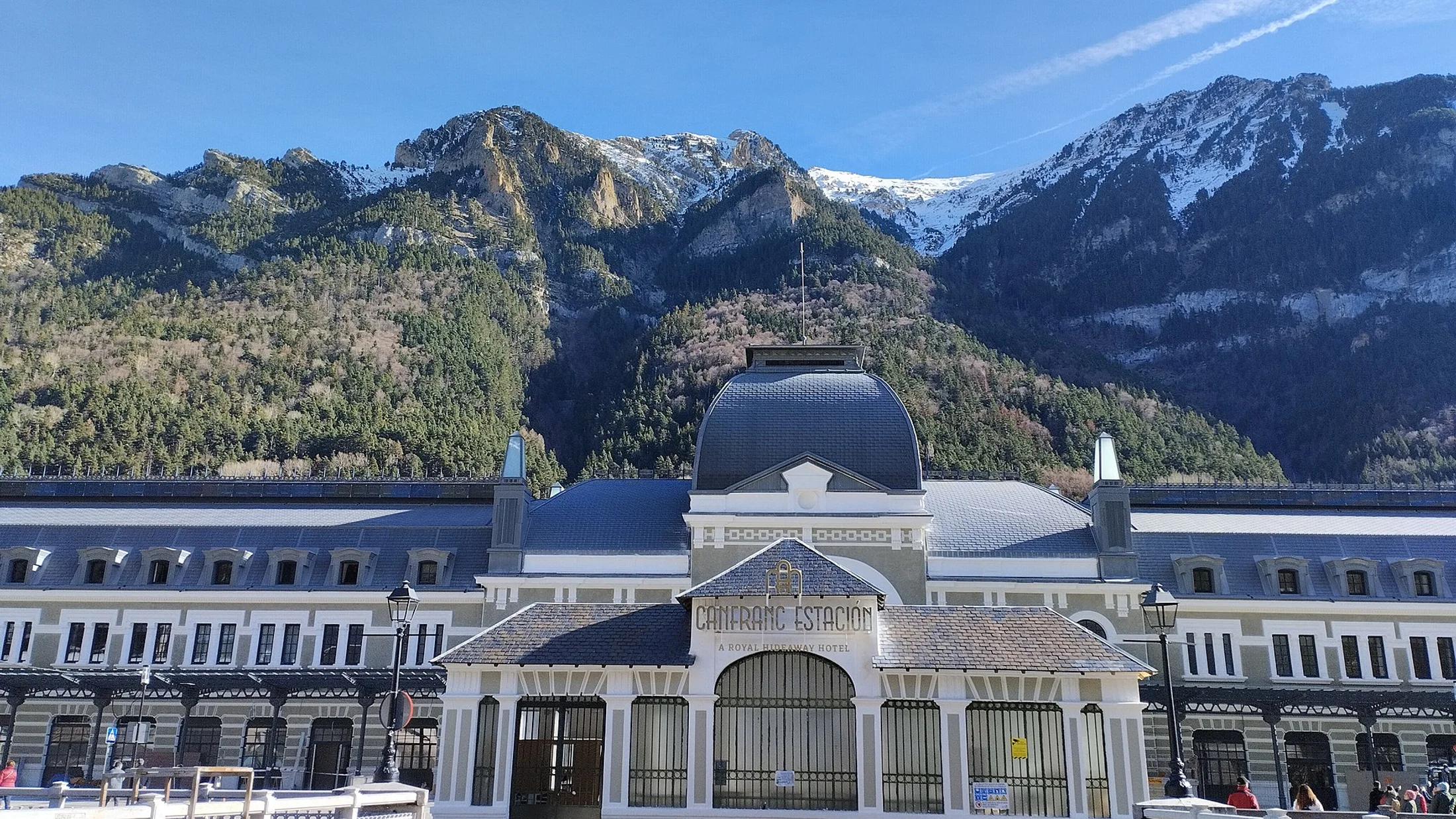 Estación de Canfranc, Valle de Aragón