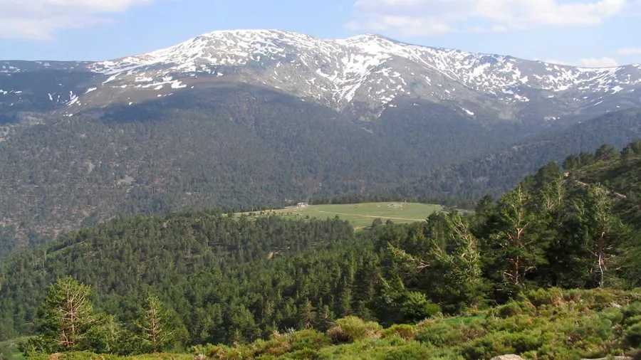 Imagen de Artículo de Blog: Escapadas rurales desde Madrid sin coche: 5 destinos accesibles