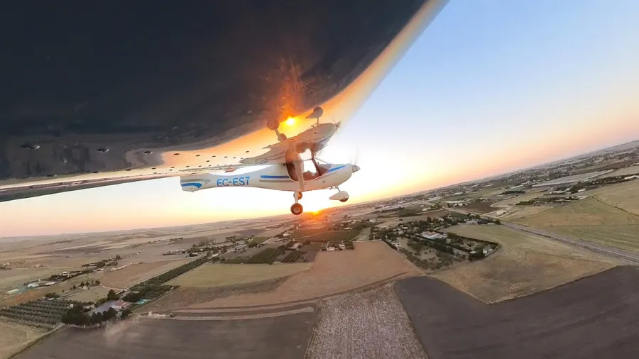 Vuelo panorámico en avioneta por Cádiz y Sevilla