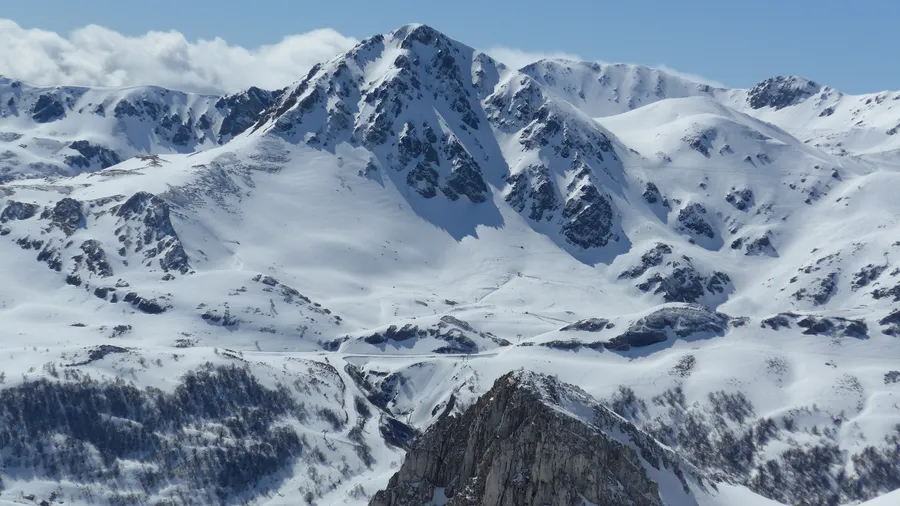 Imagen de Región: cmcncpysv0hxjzr5pt6k62um5