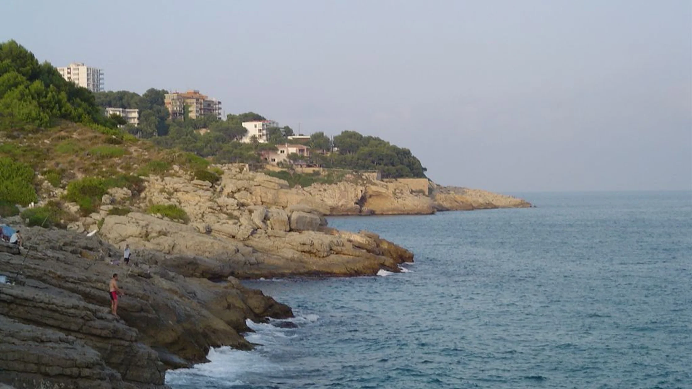 File:Vista desde la punta del caballo (Salou).jpg