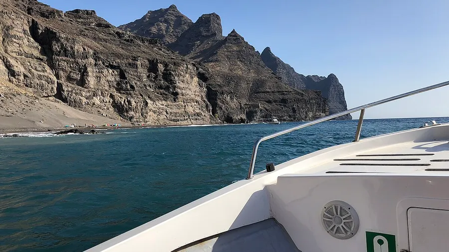 Senderismo costero por la ruta Inagua-Guguy en Mogán