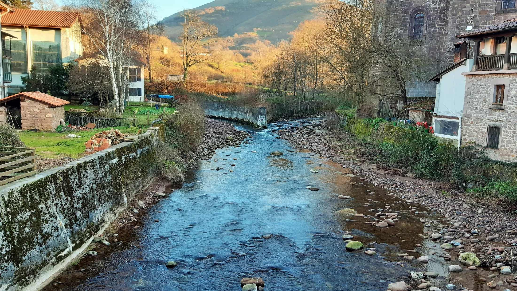 Imagen de Región: cmcjddbwq0089ik8pcqdc576r