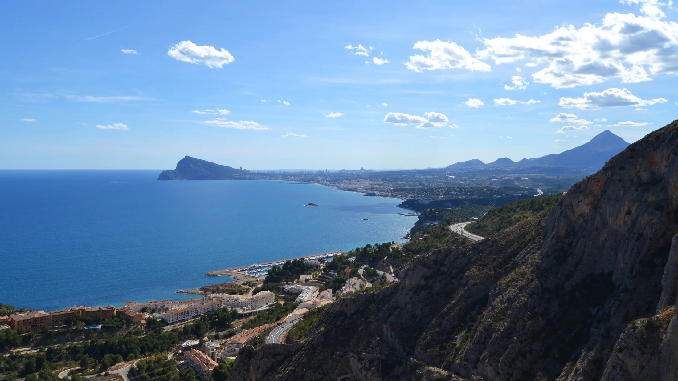 Imagen de Región: cmcjddglh00a1ik8p5f7vtvnj