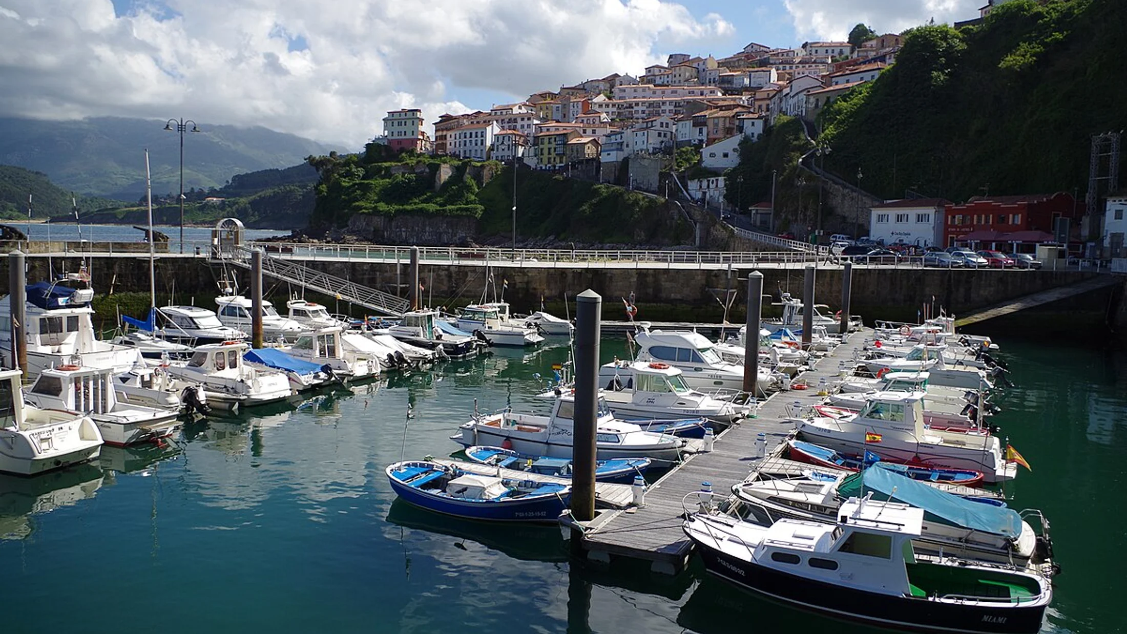 Lastres