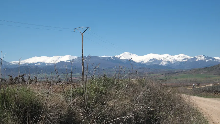 Iberian Valleys on foot: 4 days across Demanda and Cebollera