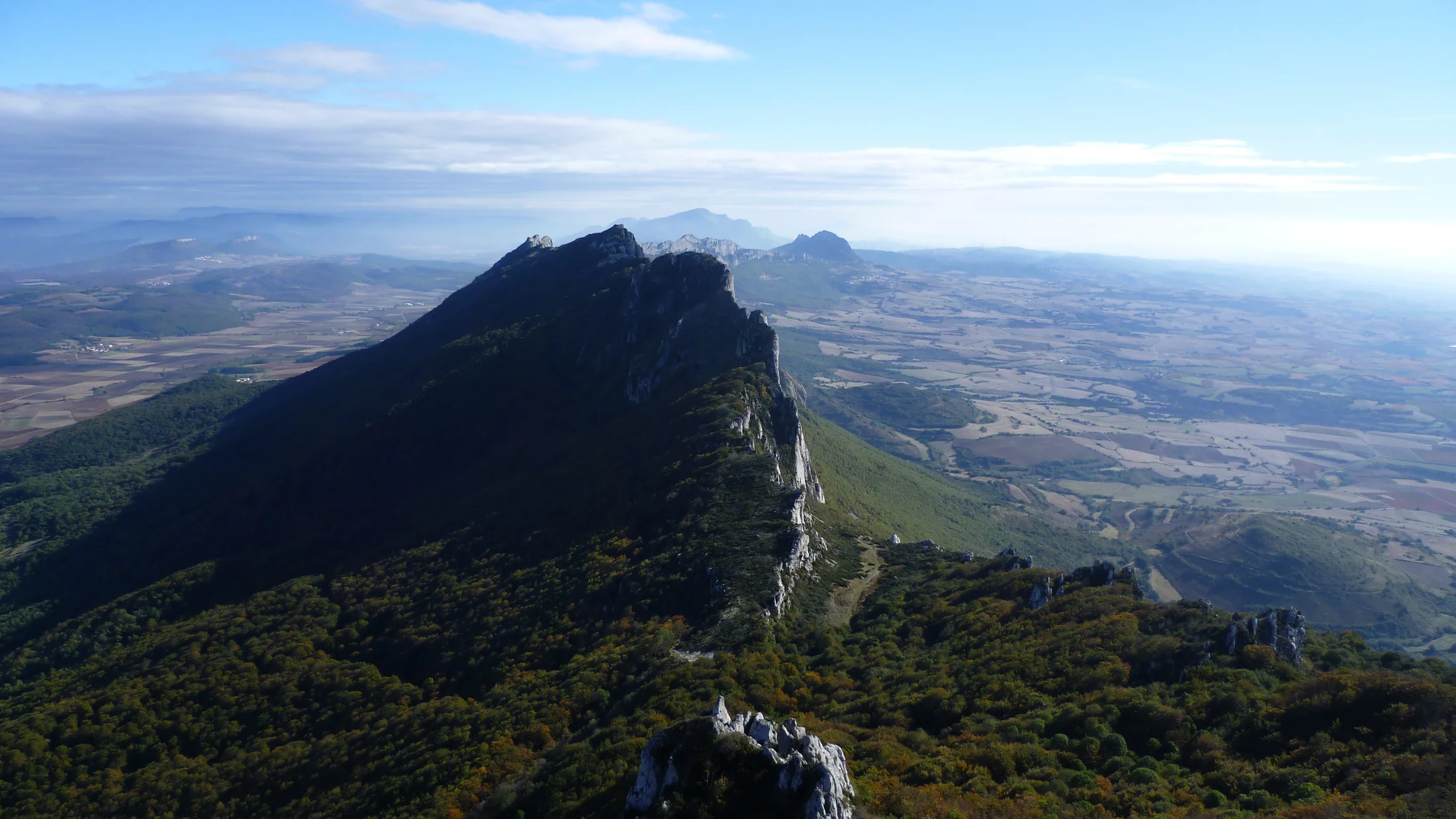 Imagen de Región: cmcnc9izi0hihzr5p8bvap4i3