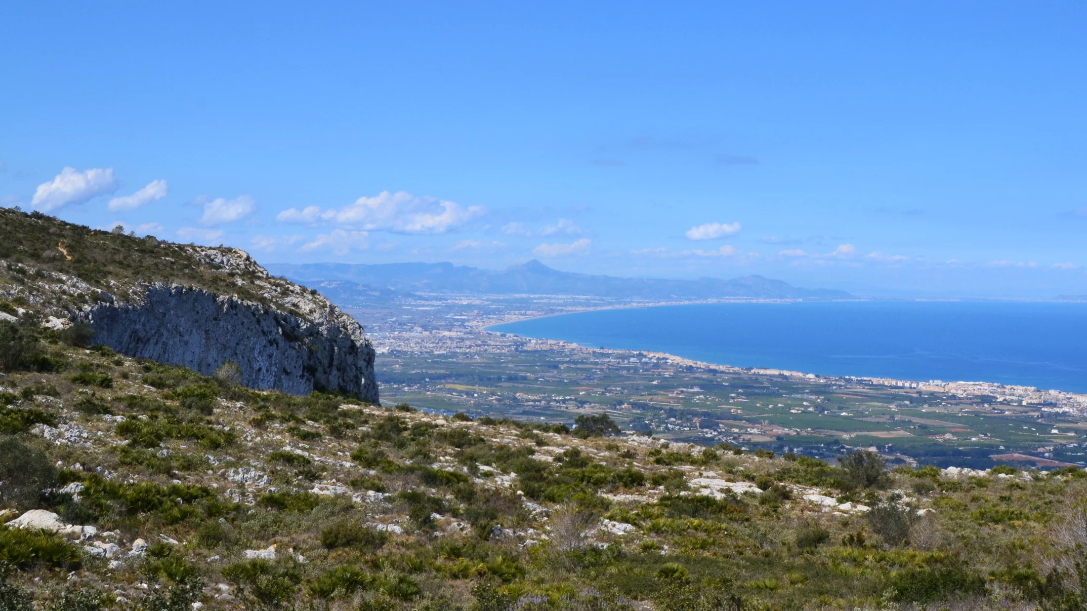 Imagen de Región: cmcnc9bgj0hfpzr5pr5ntenpg