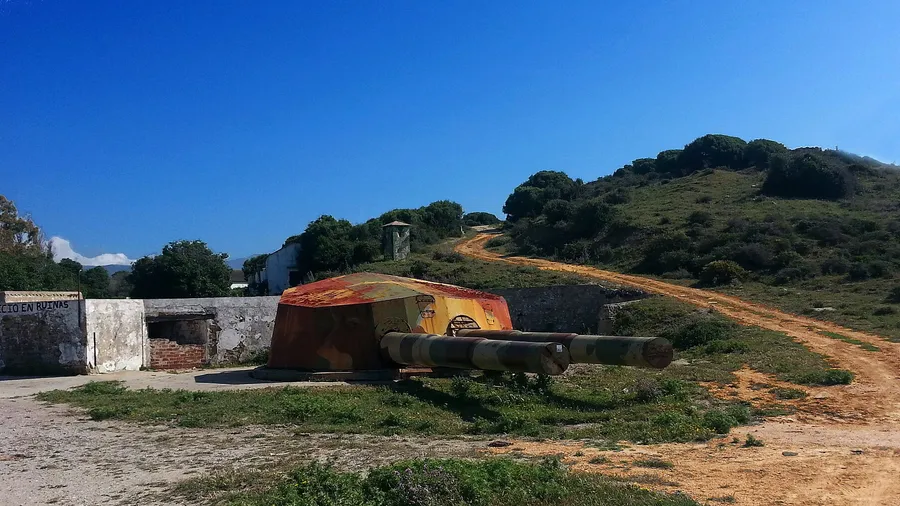 Tarifa Travessa: 3-Day Hike Between Two Continents