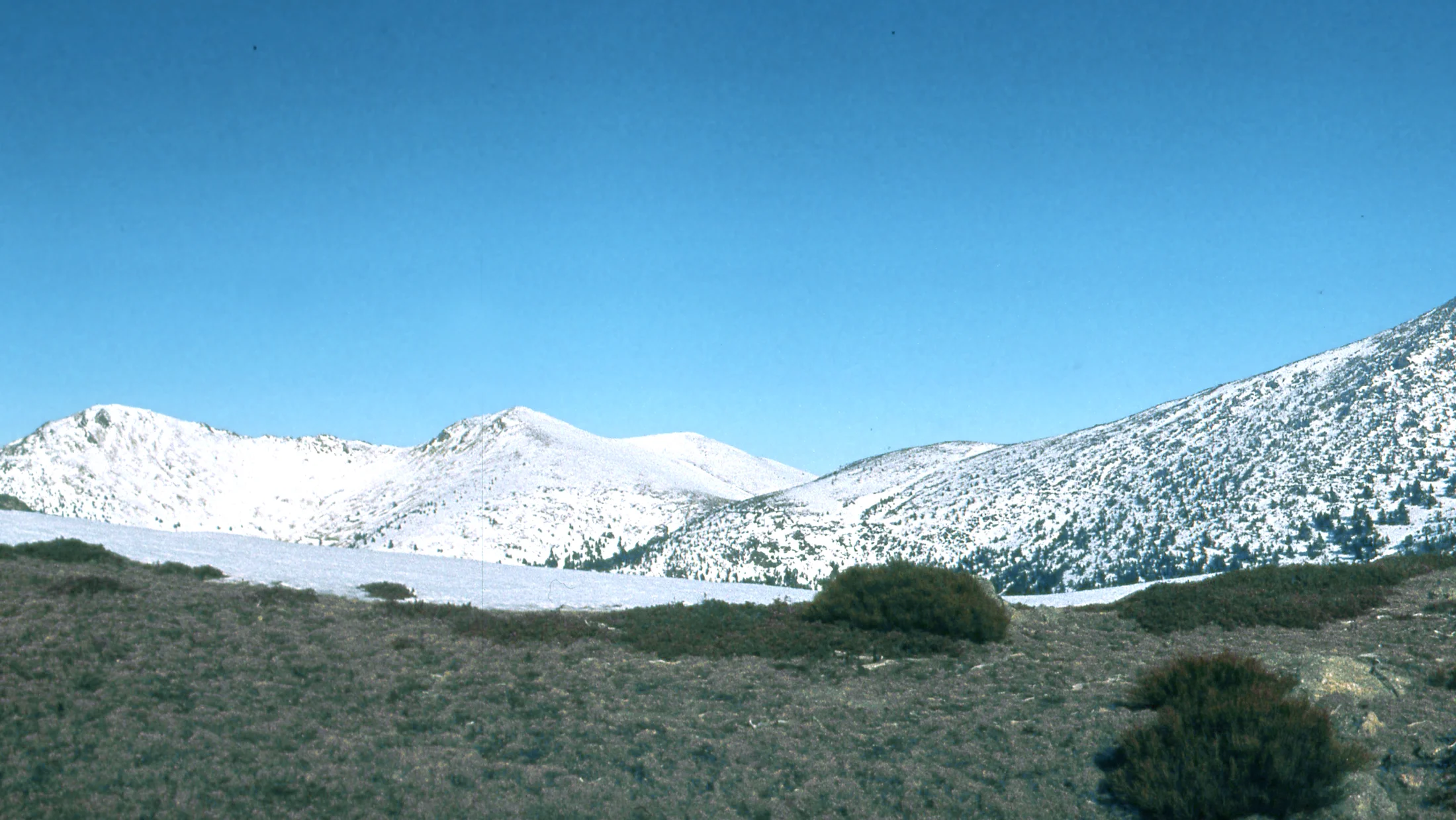 File:Sierra de Guadarrama 1975 01.jpg