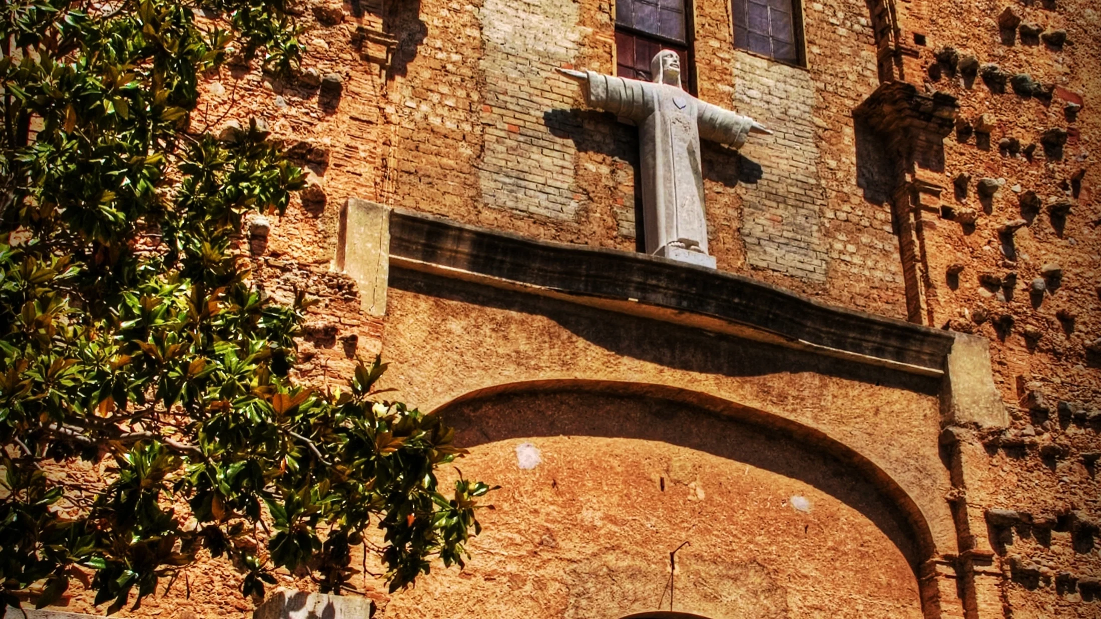File:Kirche in Mont roig del Camp.jpg