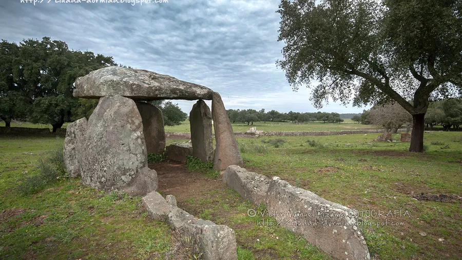 Dólmenes y menhires de España: 10 rutas megalíticas entre naturaleza y misterio