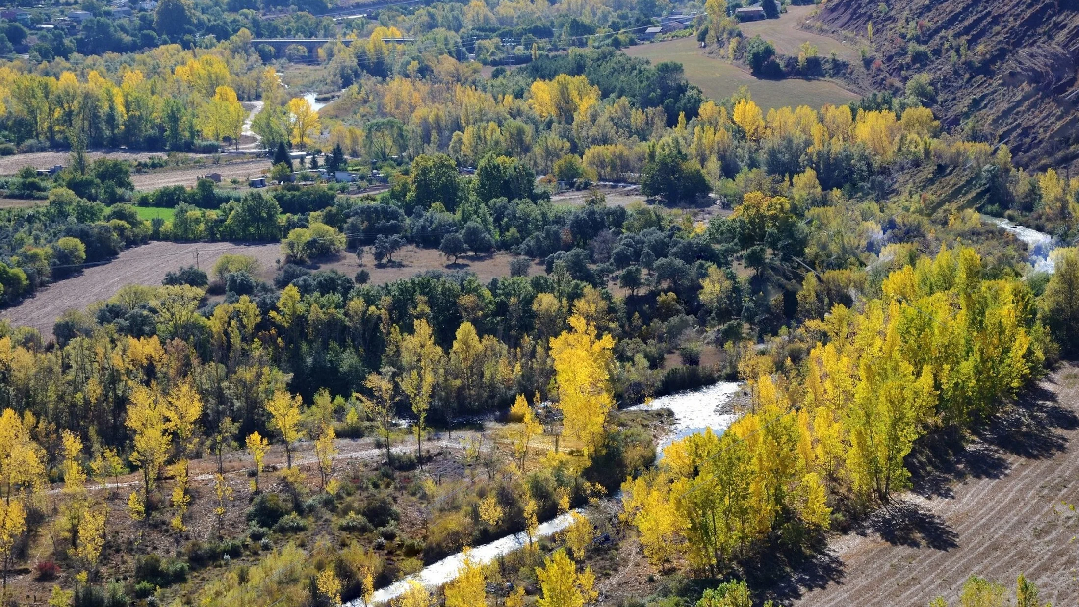 The river that defines the getaway