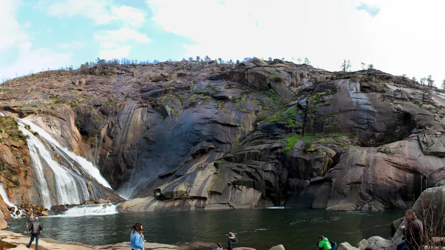 Imagen de Atracción: cmltp0cqn08miu9acxo5azqf2